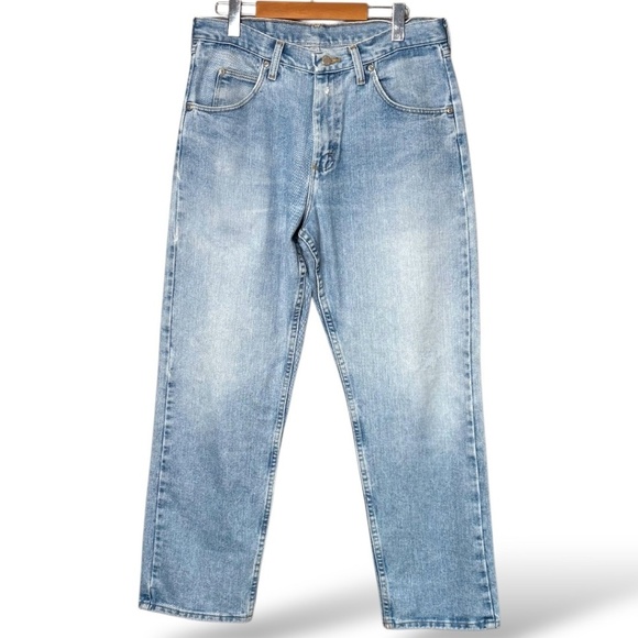 WRANGLER 100% Cotton Light Wash Straight Leg High Rise 5 Pocket Jeans Size 32 - Picture 3 of 11